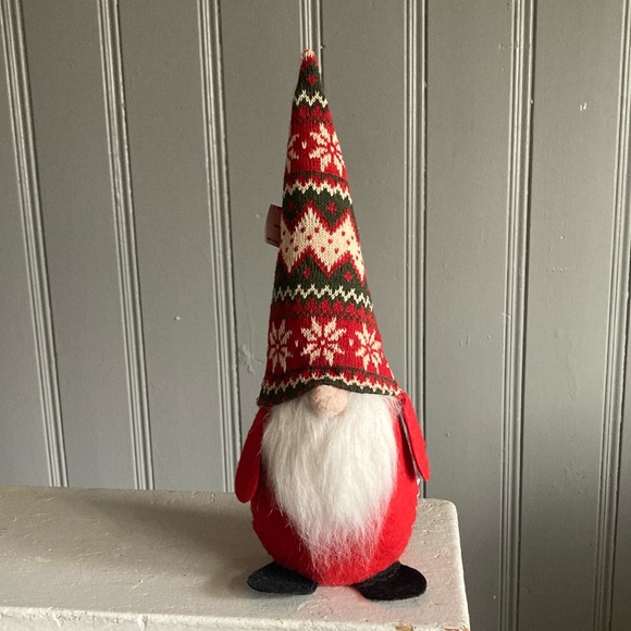 NWT-14” Red Christmas Holiday Gnome Decorstion w/ Red, Cream & Green Sweater Hat - Picture 6 of 17